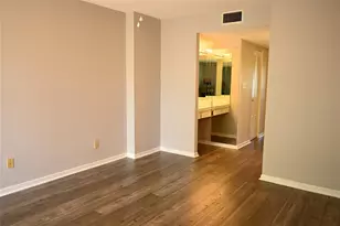 2800 Cove Cay Dr, Clearwater, FL 33760 - Photo 6