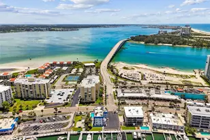 800 Bayway Blvd, Clearwater Beach, FL 33767 - Photo 44
