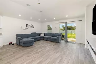 1534 Pine St, Orlando, FL 32824 - Photo 4