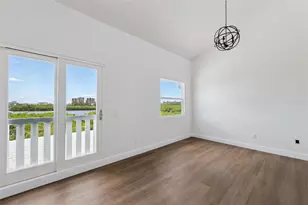 7355 138th St, Seminole, FL 33776 - Photo 40