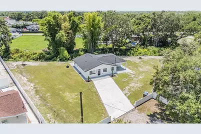 7005 Center Creek Drive, Tampa, FL 33615 - Photo 4