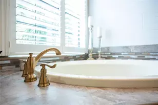 105 Wimbledon Ct, Redington Shores, FL 33708 - Photo 28