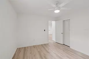9404 N Mulberry St, Tampa, FL 33612 - Photo 20