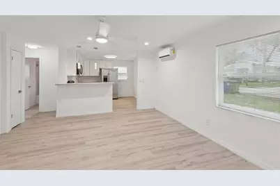 9404 N Mulberry Street, Tampa, FL 33612 - Photo 4