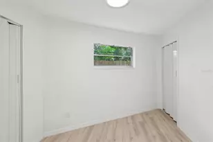 9404 N Mulberry St, Tampa, FL 33612 - Photo 16