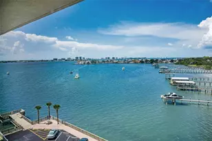 100 Bluff View Dr, Belleair Bluffs, FL 33770 - Photo 8