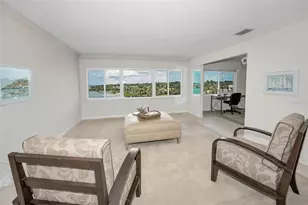 100 Bluff View Dr, Belleair Bluffs, FL 33770 - Photo 6