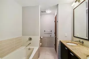 111 N 12th St, Tampa, FL 33602 - Photo 42