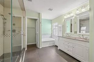 11108 Kempton Vista Dr, Riverview, FL 33579 - Photo 22