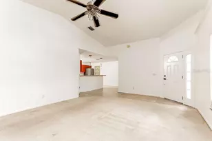 6431 Gentle Ben Cir, Wesley Chapel, FL 33544 - Photo 8