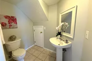 2037 Fluorshire Dr, Brandon, FL 33511 - Photo 12