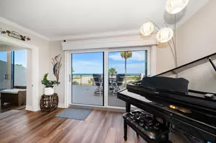 1270 Gulf Blvd, Clearwater Beach, FL 33767 - Photo 12