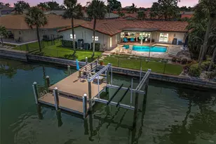 2057 Kansas Ave NE, Saint Petersburg, FL 33703 - Photo 48