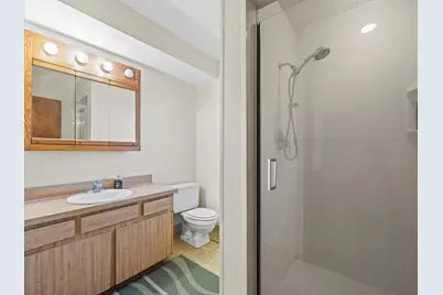 18218 Sunset Boulevard #B, Saint Petersburg, FL 33708 - Photo 54