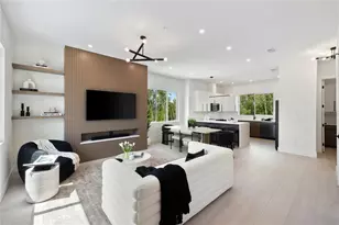 10270 2nd Way N, Saint Petersburg, FL 33716 - Photo 14