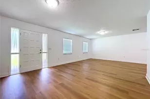 1405 Knights Griffin Rd, Plant City, FL 33565 - Photo 16