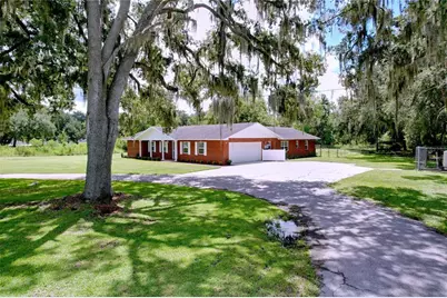 1405 Knights Griffin Road, Plant City, FL 33565 - Photo 10