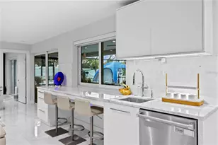 4001 48th Ave S, Saint Petersburg, FL 33711 - Photo 16