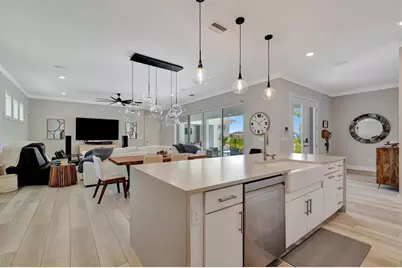 10391 Torchwood Sea Way, San Antonio, FL 33576 - Photo 4