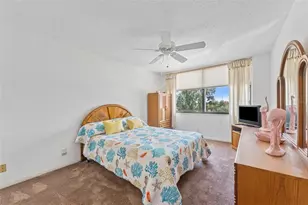 6158 Palma Del Mar, Saint Petersburg, FL 33715 - Photo 12