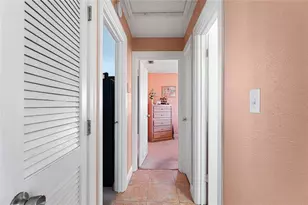 11465 69th Ave, Seminole, FL 33772 - Photo 18