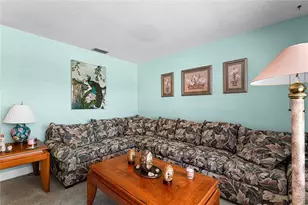 11465 69th Ave, Seminole, FL 33772 - Photo 10