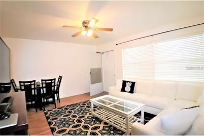 5810 21st Street N #15, Saint Petersburg, FL 33714 - Photo 4
