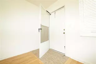 5810 21st St N, Saint Petersburg, FL 33714 - Photo 18