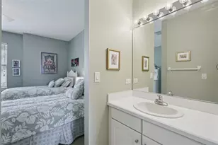 3416 Heards Ferry Dr, Tampa, FL 33618 - Photo 40