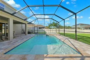 11206 Coventry Grove Cir, Lithia, FL 33547 - Photo 2