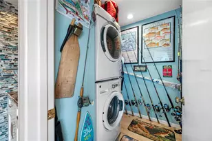 10600 Village Dr, Seminole, FL 33772 - Photo 10