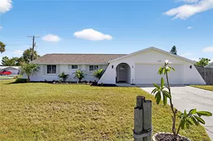 635 Jamaica Cir E, Apollo Beach, FL 33572 - Photo 6