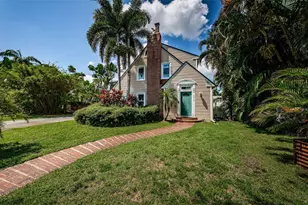 3730 Foster Hill Dr N, Saint Petersburg, FL 33704 - Photo 4