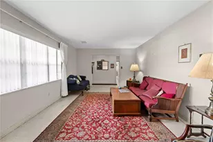 603 Jacqueline Dr, Valrico, FL 33594 - Photo 12