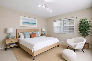 2530 Gary Cir, Dunedin, FL 34698 - Photo 4