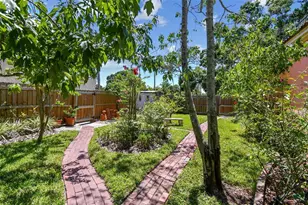 100 72nd St S, Saint Petersburg, FL 33707 - Photo 26