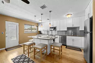 11200 86th Ave, Seminole, FL 33772 - Photo 4