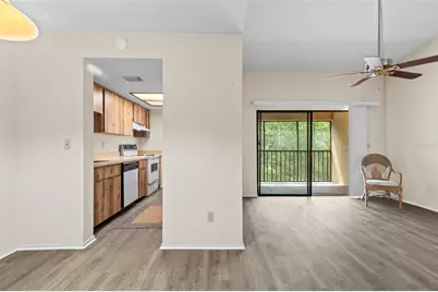 7832 Niagara Avenue #323, Tampa, FL 33617 - Photo 4