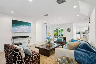 2085 Massachusetts Ave NE, Saint Petersburg, FL 33703 - Photo 16