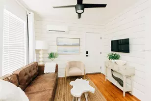 809 10th Ave N, Saint Petersburg, FL 33701 - Photo 2