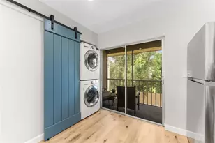 6410 Spring Flower Dr, New Port Richey, FL 34653 - Photo 10