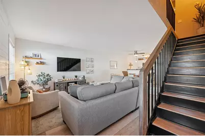 4821 W McElroy Avenue #D210, Tampa, FL 33611 - Photo 4