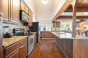 39127 Pretty Pond Rd, Zephyrhills, FL 33540 - Photo 10