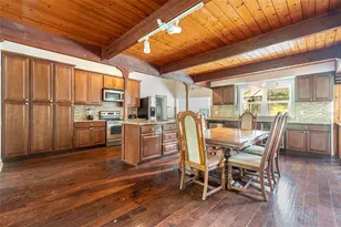 39127 Pretty Pond Rd, Zephyrhills, FL 33540 - Photo 8