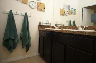 9726 Troncais Cir, Thonotosassa, FL 33592 - Photo 26