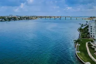 6105 Bahia Del Mar Cir, Saint Petersburg, FL 33715 - Photo 52
