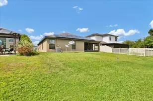 616 Chatham Walk Dr, Ruskin, FL 33570 - Photo 8