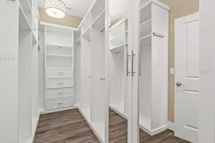 14207 Cheshire Acres Pl, Tampa, FL 33618 - Photo 26