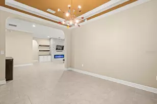 14207 Cheshire Acres Pl, Tampa, FL 33618 - Photo 10