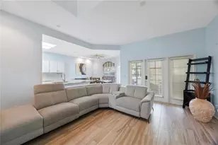 13606 Eagles Walk Dr, Clearwater, FL 33762 - Photo 8